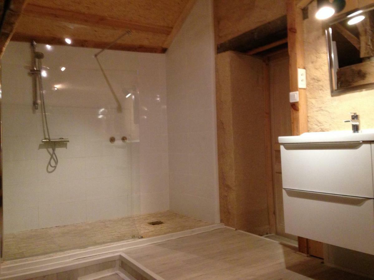 Chambres D'Hotes "La Source" Mareuil-sur-Lay Exterior photo
